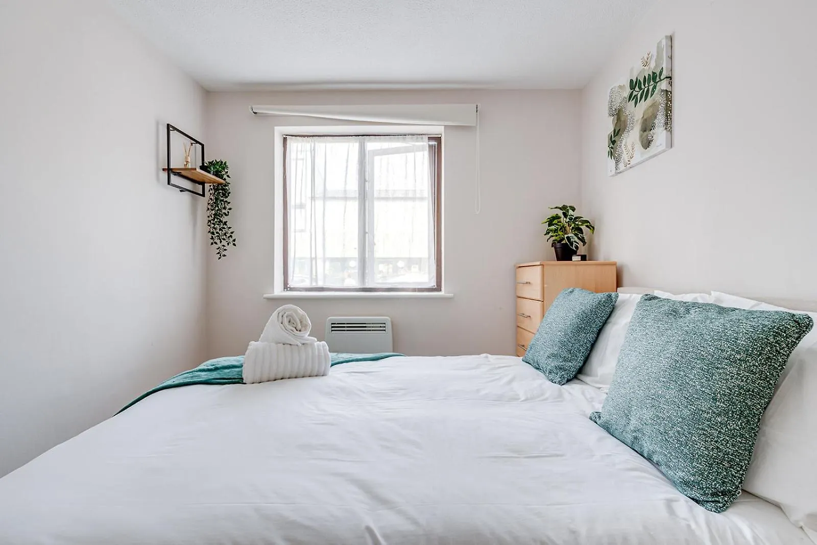 Perfect Apartment In Canada Water With Parking London
